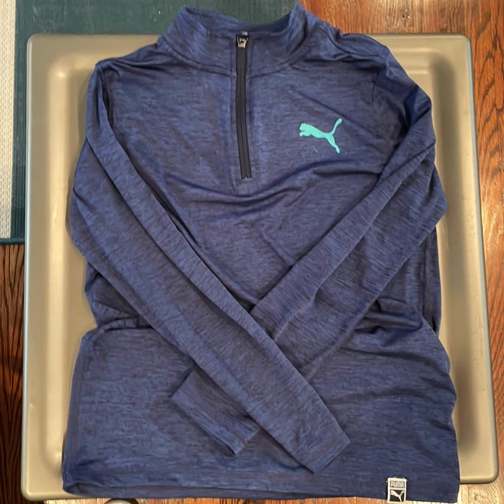 Puma performance layer top. Kids size medium